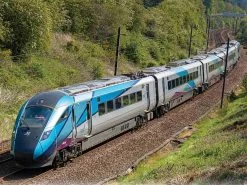 Hornby R3908 Elektrotriebzug Class 802/2 Nova 1 TPE Spur 00