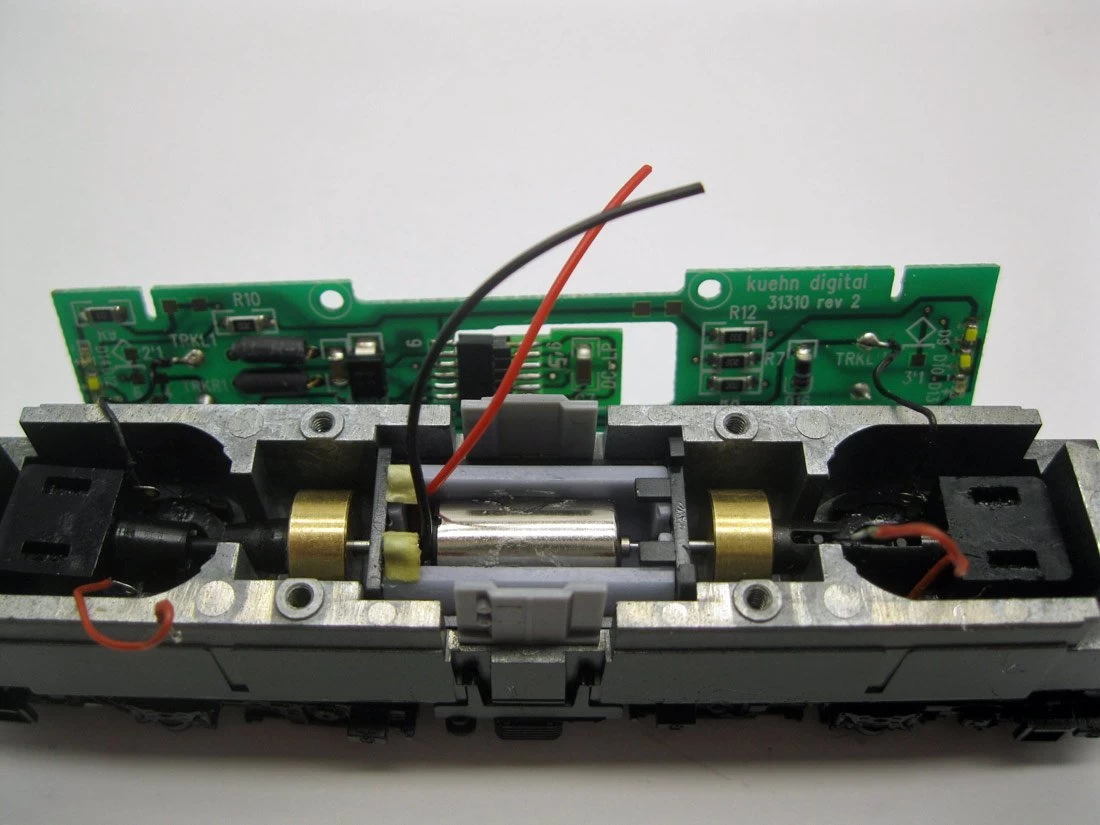 Micromotor TKU001F Umbausatz Glockenankermotor Für Kuehn TT Lokomotiven 4 Micromotor TKU001F Umbausatz Glockenankermotor Für Kuehn TT Lokomotiven – Bild 2